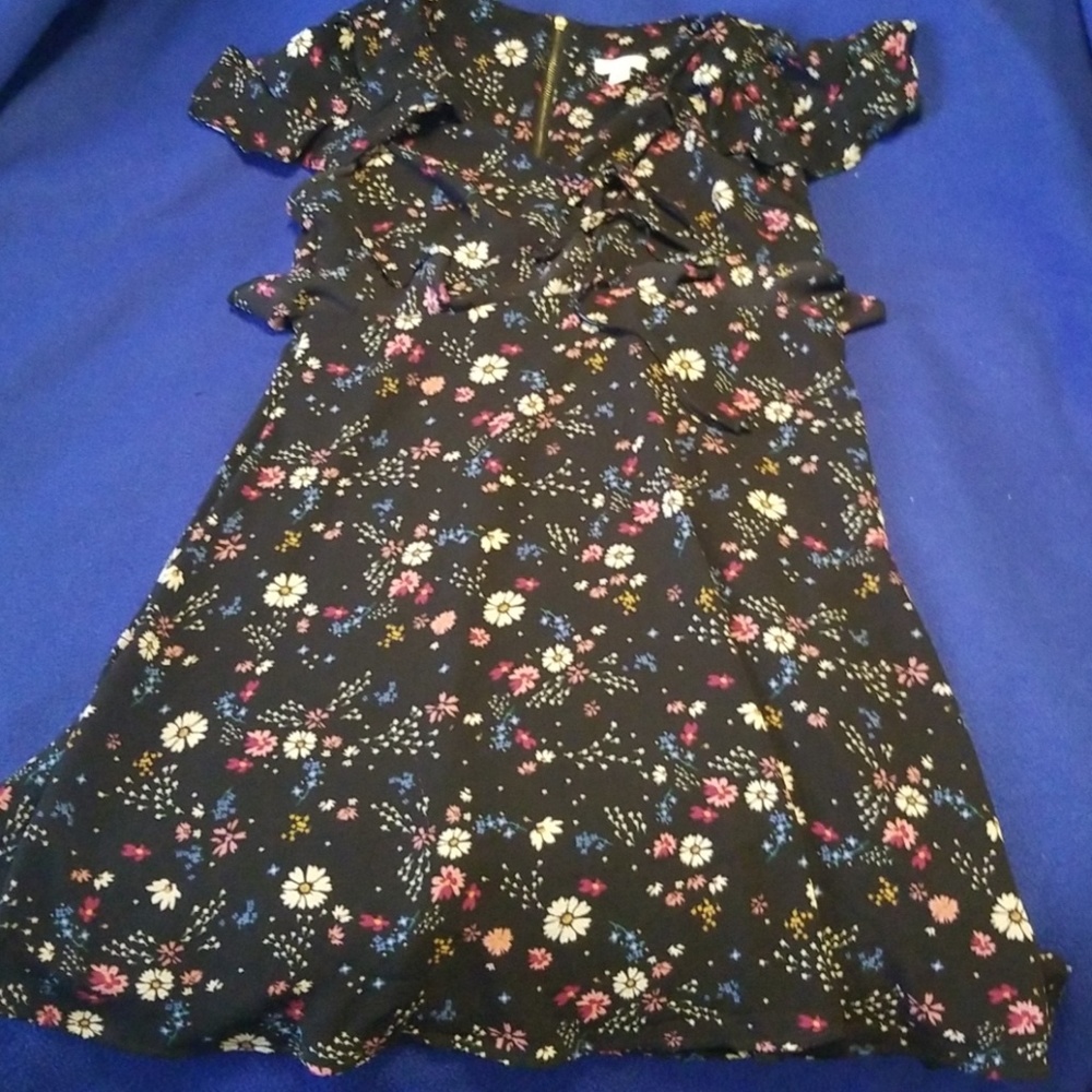 Black  Floral Dress M